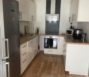 Gerasdorf bei Wien Apartamento | Schöne Wohnung