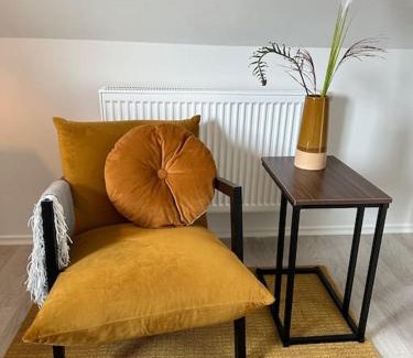 Bergrheinfeld Apartamento | Schönes Loft in Bergrheinfeld 90 qm max 5 Personen