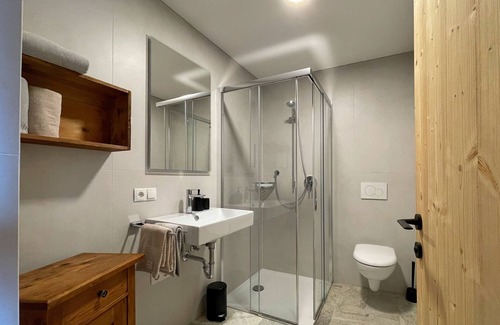 Vipiteno Apartamento | Schallerhof Sterzing "pförfis": Ferienwohnung am Bauernhof für Zwei mit Ausblick