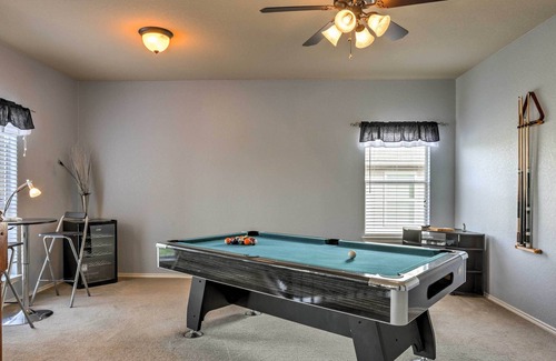 Cibolo Casa | ¡NUEVO! Schertz Family Home w / Vista de piscina y campo de golf