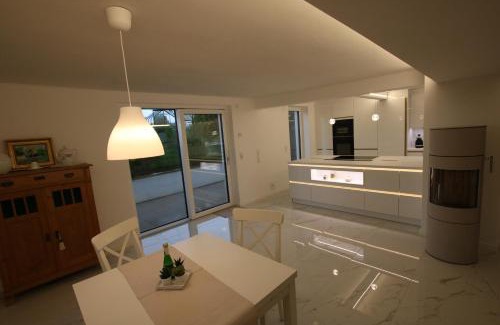 Niederkalbach Apartamento | Schicke Ferienwohnung für 2