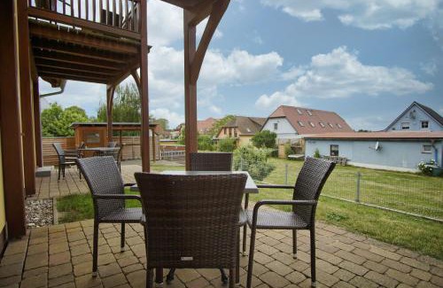 Thiessow Apartamento | Schicke FeWo mit Terrasse, gratis Nutzung vom AHOI Erlebnisbad und Sauna in Sellin - Haus De niege Wech FeWo 02
