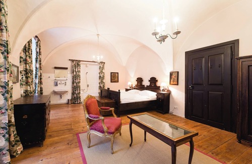 Steinakirchen am Forst Hotel | Schloss Ernegg