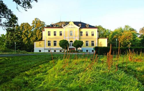 Schmuggerow Casa | Schloss Schmuggerow