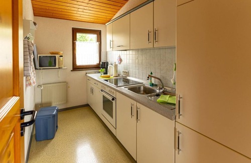 Gemuenden Apartamento | Schlossblick holiday apartment - apartment/apartment, shower and bathtub, non-smoking