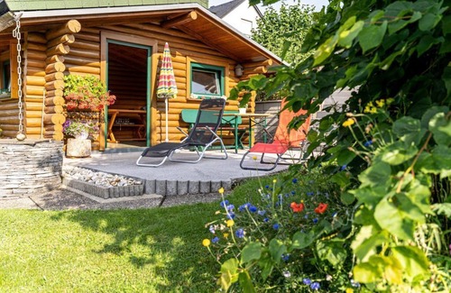 Gemuenden Apartamento | Schlossblick holiday apartment - apartment/apartment, shower and bathtub, non-smoking
