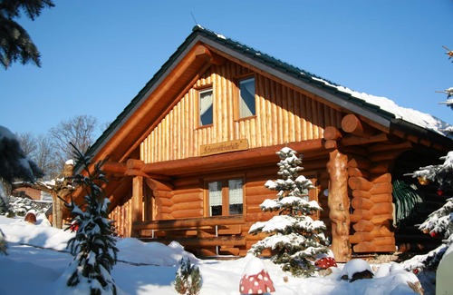 Zaulsdorf Casa | Schneewittchenhütte- Holzblockbohlen Casa de vacaciones con chimenea y sauna en el Vogtland
