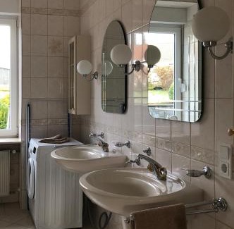 Nonnweiler Apartamento | Schneiders Ferienwohnung 4