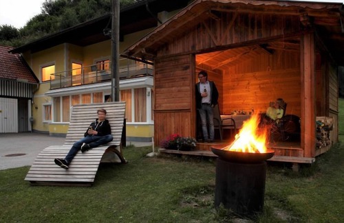 Radenthein Apartamento | Schwarzwald 6 EG by Interhome
