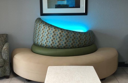 Locust Grove Hotel | Scottish Inns Locust Grove