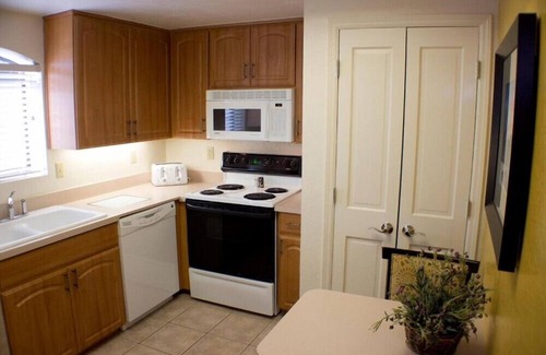 Arcadia Condominio | Scottsdale Camelback Resort Spacious 2BR Condo with Picnic Area