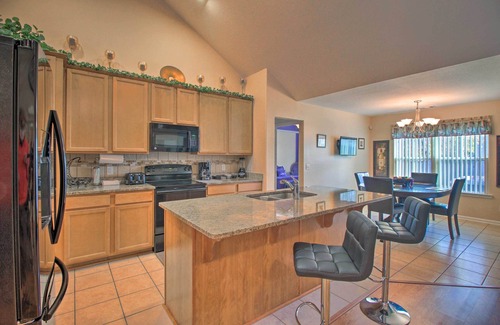 Rincon Casa | Screened Patio: Rincon Home, 18 Mi to Savannah!