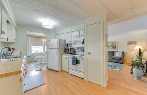 Palmetto Casa | Screened Porch & Community Perks: Home in Ellenton