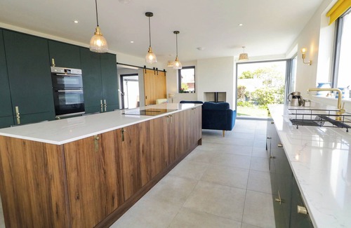 Donaghadee Cabaña | Sea and Sky