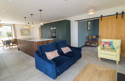 Donaghadee Cabaña | Sea and Sky