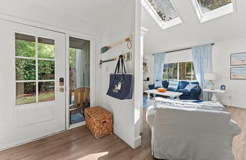 Lawton Woods Casa | Sea Breeze Bliss