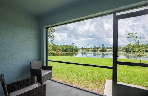 Palm Harbor Cabaña | Sea Breeze Lake Villa Unit B