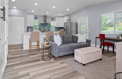 St. Petersburg - Clearwater Apartamento | Sea Glass Cottage - Charming Apartment Minutes to St Pete Downtown