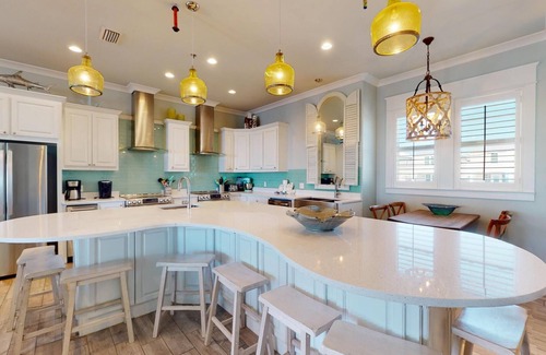 Gulf Shores Casa | 8bd / 8. 5ba Sea Glass Beach House! Ascensor, piscina privada, cocina doble