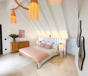 La Savane Apartamento | SEA NOVA Friar's Bay Beachfront Properties