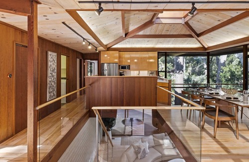 Rancho Rio Vista Casa | Sea of Tranquility: Iconic Glass House in Forest Glade 3BR2BA 30Night min