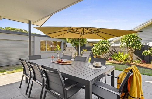 Sawtell Casa | SEA PINE COTTAGE AND STUDIO