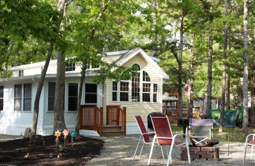 Cape May Court House Complejo | Sea Pines Loft Park Model 5