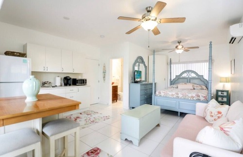 East Fort Lauderdale Hotel | Sea Spray Inn