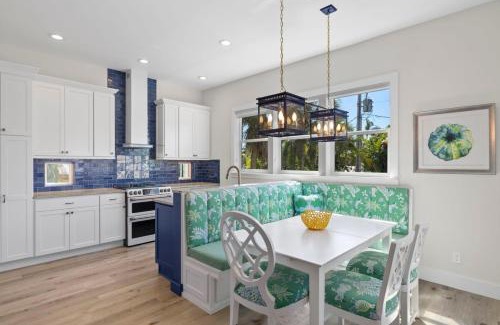 Captiva Casa | Sea U Soon - Premier 4 Bedroom Villa with Heated Pool