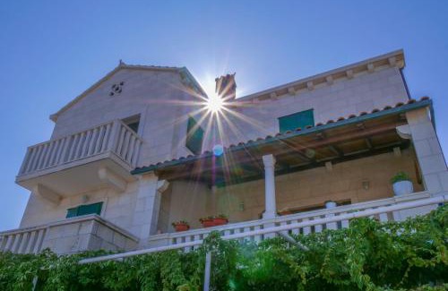 Postira Apartamento | Sea view apartment