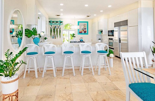 Nassau Villa | SIN DAÑOS POR HURACÁN: Sea View Beach Villa, piscina privada y jacuzzi