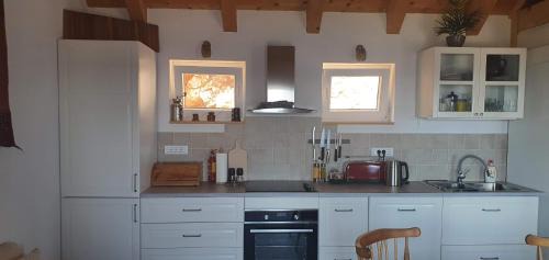 Jelsa Casa | Sea view Eco house with private pool, 250m to beach - Falcon View Hvar