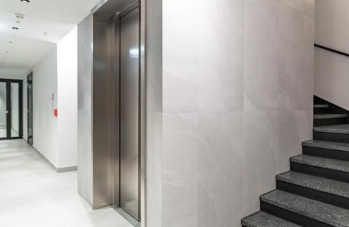 Kalamaja Apartamento | Sea View Family Apt in Kalaranna District with Balcony and Free Parking