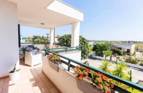 Pantanagianni-pezze Morelli Apartamento | Apartamento frente al mar en Puglia - vivir la agradable brisa desde el patio