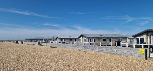 Chichester Casa | Sea View Lodge, Seal Bay Resort, Selsey