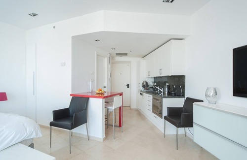 Tel Aviv Promenade Apartamento | Sea View Luxury W Balcony- Hayarkon 78