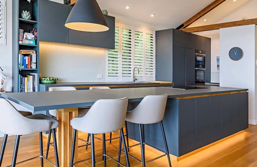 Killcare Heights Casa | Sea View Serenity by HolidayCo.