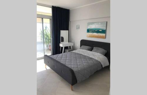 Loutraki-Agioi Theodoroi Apartamento | Sea view studio