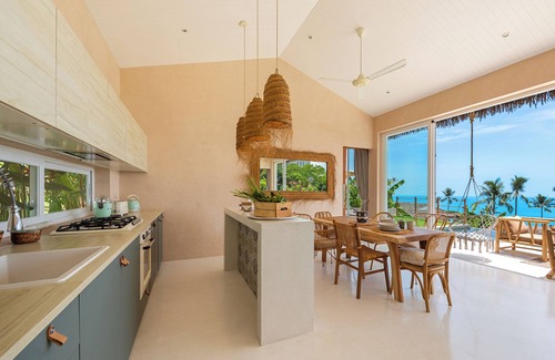 Makham Tia Villa | SEA VIEW VILLA WITH INFINITY POOL