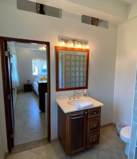 Antoneys Cay Hotel | Sea Vue Luxury Vacation Condominiums