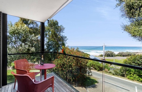 Separation Creek Apartamento | Sea Zen - Couples studio with steam shower and spa