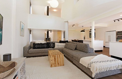 Dicky Beach Casa | 2/27 Wilson Avenue Dicky Beach QLD
