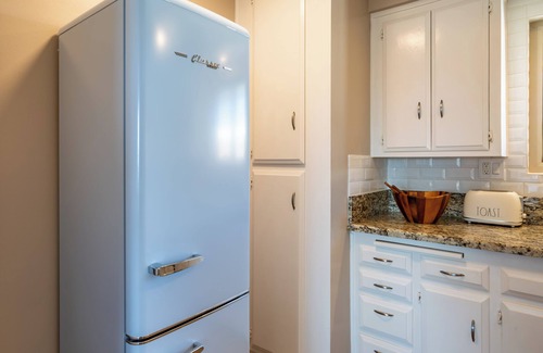 East Mesa Apartamento | SeaCliff - Surfrider - Leadbetter Cove Views