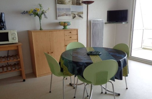 Merlimont-Plage Apartamento | Apartamento con balcón frente al mar, 1ª planta, parking privado, cerca del club náutico