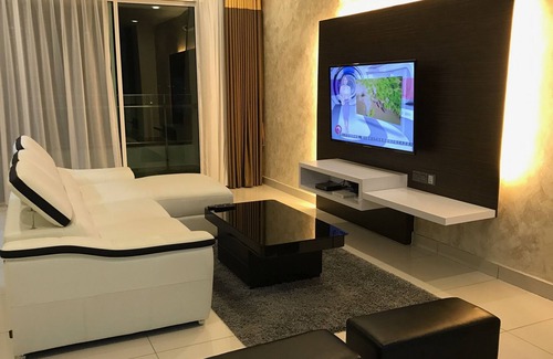 Downtown George Town Apartamento | Condo de lujo acogedor frente al mar