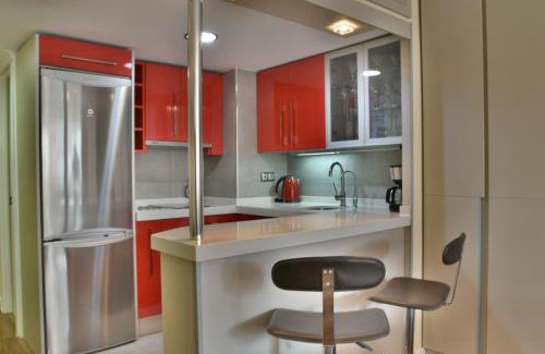 Centro de Fuengirola Apartamento | Seafront luxury studio in Las Palmeras hotel