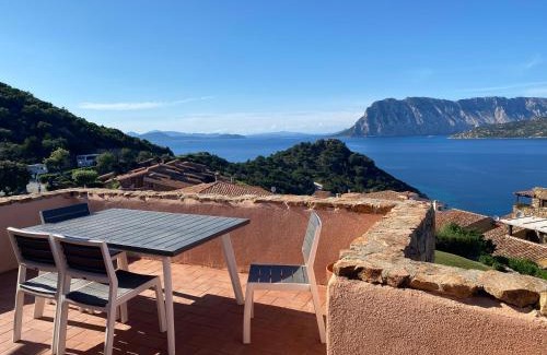 Capo Coda Cavallo Apartamento | Seagarden Home vista mare con giardino privato