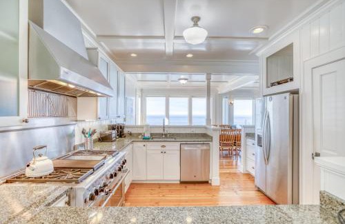 Lincoln Beach Casa | SeaGlass Cottage