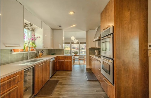 Seven Coves Casa | Seahorse Place II - Lakefront Luxury Escape w/Private Pool on Lake Conroe