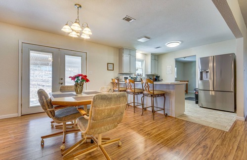 Searcy Casa | Searcy Retreat Home Near Little Red River